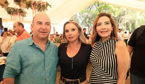  Carlos Heinze, Karla Saucedo y Nubia Arteaga.