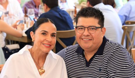  Mónica Guijarro y Mario Veliz.