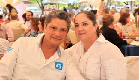  Mauricio Mier y Liliana Meade.