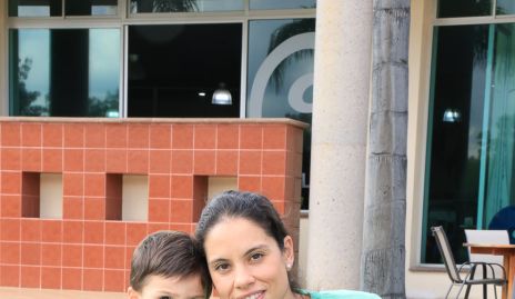  Diego González y Vero González.