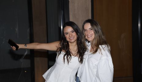  Sofía Saucedo y Cecilia Desouches.