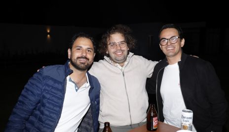  Carlos Santoyo, Juan Pablo Fernández y Cristóbal Ruiz.