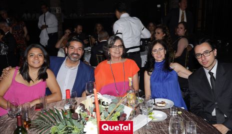  José Miguel Moreno, Alma Rosa Bravo, Aracely Rodríguez, Alberto Vadillo y Paola Contreras.