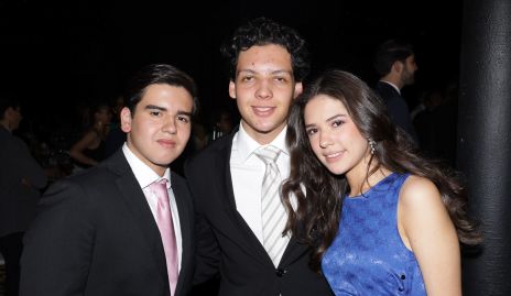  Mateo, Mauricio y Mariel.
