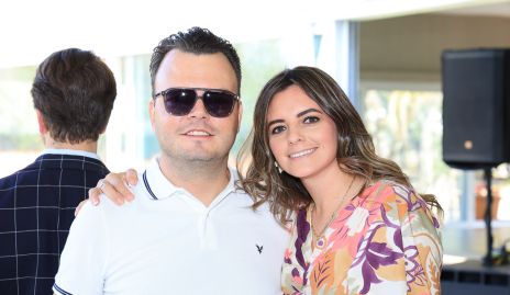  Luis Ángel Córdova y Mariana Castro 