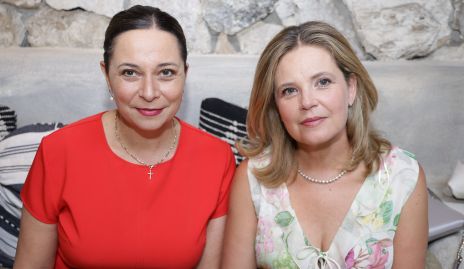  Verónica Anaya y Eva Anaya.