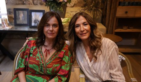  Paty González y Martha Bermea.