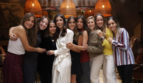  Claudia Rodríguez, Yolanda Navarro, Daniela Fonseca, Paola Dávila, Car, Analú Díaz, Camila Fernández, María Cueli y Olivia Abud.