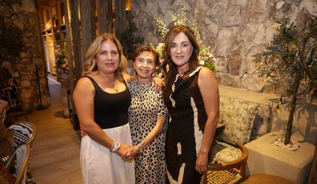  Georgina Anaya, Any Rossel y Ana María Anaya.