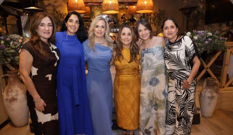 Ana María Anaya, Lety Leos, Paty Annette Ruiz, Martha Chalita, Marisol Pérez y Marcela Sánchez.