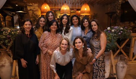  Ana Luisa Garza, Martha Chalita, Anita Anaya, Cynthia Sánchez, Paola Dávila, Montse Abella, Lucía Escobedo, Montse Fonte, Rocío Gómez y Rocío Nieto.