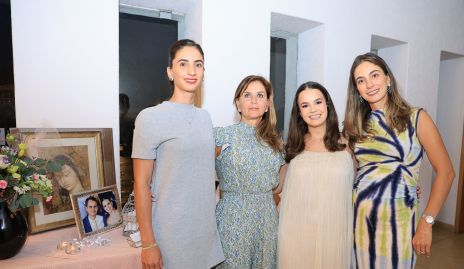  Melissa Andrés, Lorena Robles, Regina Carrillo y Lorena Andrés.