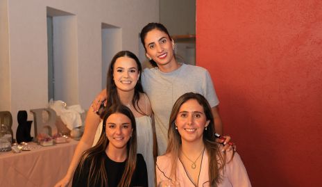  Regina Carrillo, Melissa Andrés, María Palomar y Valeria Villarreal.