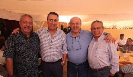  Los hermanos Espinosa Díaz de León, Chavo, Ricardo, Chito y Fabián.