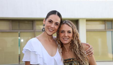  Gabriela Benavente y Priscila González.