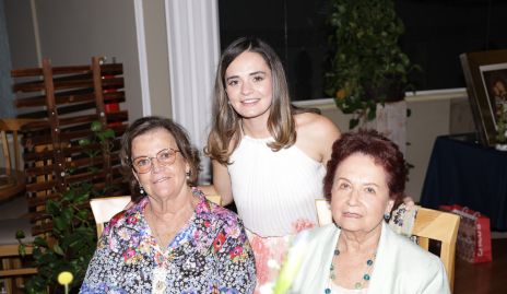  Martha Pizzuto, Gabriela Martins y Eva Pardo.