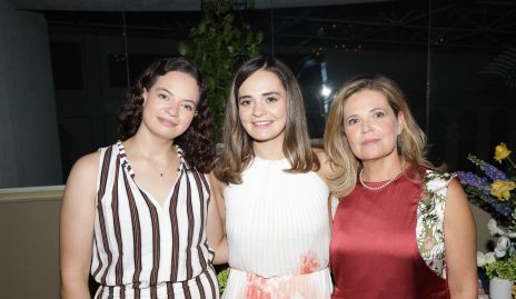  Alejandra Martins, Gabriela Martins y Eva Anaya.