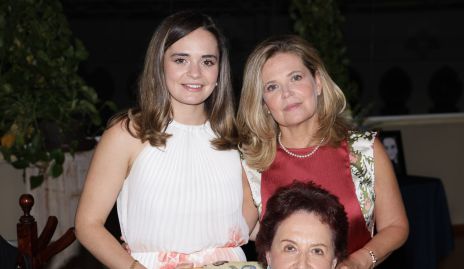  Gabriela Martins, Eva Anaya y Eva Pardo .