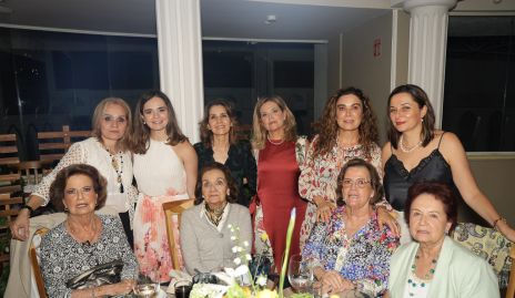  Mayi Ruiz, Gabriela Martins, Cristina Ruiz, Eva Anaya, Bárbara Martins, Verónica Anaya, Coco Pizzuto, Priscila Leyva, Martha Pizzuto y Eva Pardo.