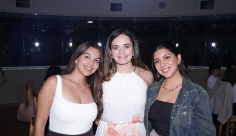  Ana Paula García, Gabriela Martins y Valeria Padilla.