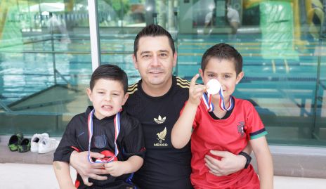  León Luna, Oscar Luna y Matías Luna.
