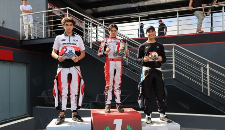 Campeones Santiago Torre, Eduardo Pérez y Miguel Tobías.