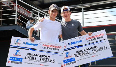  Daniel Paredes y Bernardo Pichardo.