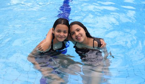  Dana Velázquez y Estefanía Restrepo.