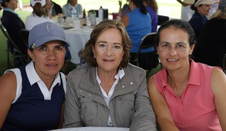  Elsa Castillo, María Eugenia Meade y Alejandra Mireles.