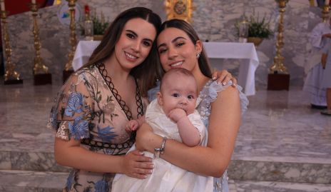  Adriana Zapata, Mariana Zapata y Nicolás.