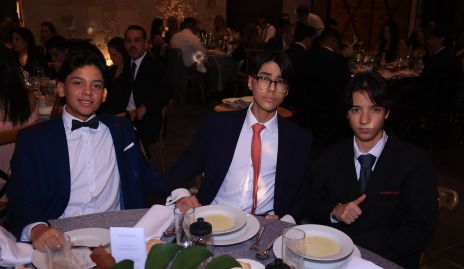  Edgar Méndez, Jesús Martínez y Santiago García.