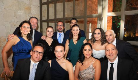  Yolanda Pérez, Héctor Morales, Mila Nemer, Agustín Salgado, Ceci Ponce, César Ramos, Bere Cortez, Francisco Orozco, Adelaida Abarca, Elisabetta Morales y Humberto Morones.