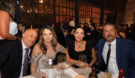  Toño Torre, Georgina Stevens, Araceli y Gerardo Hernández.