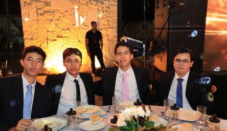  Tabo Salinas, Gonzalo Villanueva, Poncho García y Eduardo de la Peña.