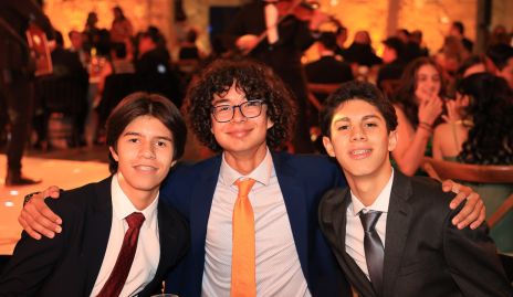  Mikel Monsech, Pablo Dávila y Santiago Lozano.
