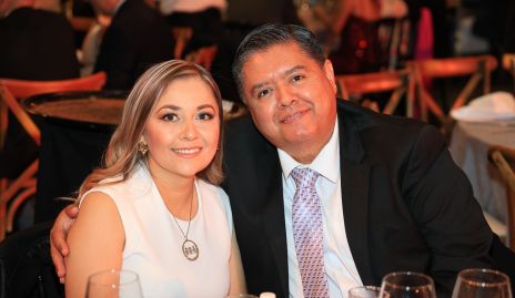  Nely Guadalupe Barrio y Roberto Franco.