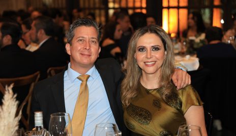  José Fuentes y Alejandra Mauricio.
