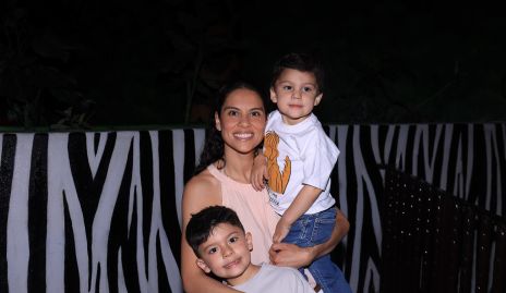  Gonzalo Torres, Vero González y Diego Torres.