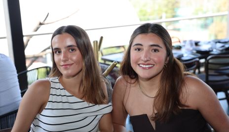  Luz de Lourdes González e Isabella Reyes.