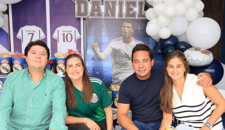  Daniel Zollino, Danitza Lozano, Ángel Torres y Verónica Romero.