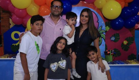  Familia Rojo Berrones.