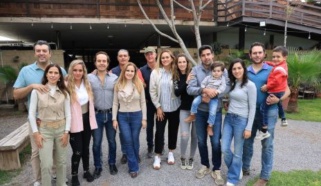  Juan Carlos Herrera, May Chávez, María Torres, Santiago Zamanillo, David Cortés, Michelle Baeza, Maximiliano de Alba, Danáe Enríquez, Eunice Camacho, Manuel y Jero Labastida, Claudia Díaz de León, Carlos e Iker del Valle.