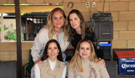  Danaé Enríquez, Eunice Camacho, May Chávez y Michelle Baeza.
