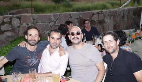  Efraín Barrera, Fernando Labastida, Eduardo Moreno y Santiago López.