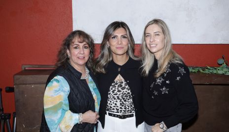  Lila González, Verónica de Zamanillo y Gaby Alvarado.