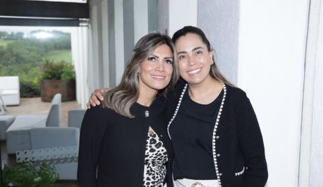  Verónica de Zamanillo y Elizabeth Estévez.