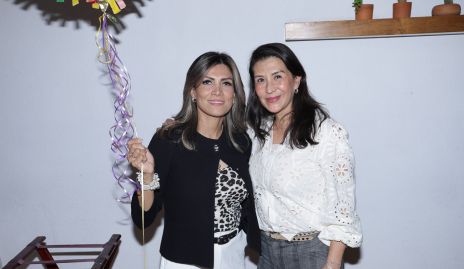  Verónica de Zamanillo y Nancy López.