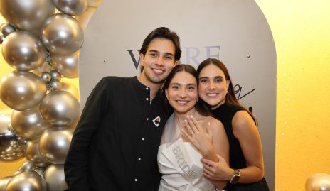  Diego, Daniela y Bárbara Gnzpalez.