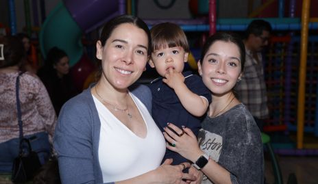  Michell Cano, Álvaro Gómez y Natalia Gaviño.