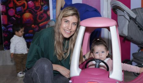  Liz Villaseñor y Lucila Bocard.